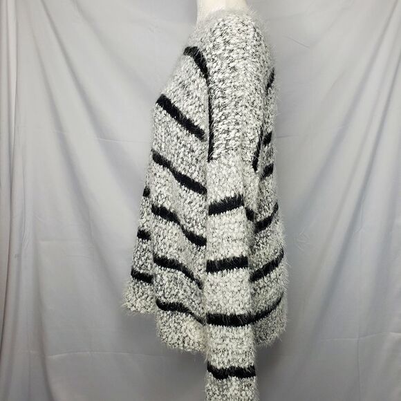 CALVIN KLEIN sweater‎ birch black striped chenille fuzzy M - Picture 4 of 8